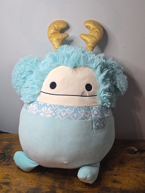Squishmallows Other - NWT Squishmallows 16" Joelle the Bigfoot Holiday Edition Plush